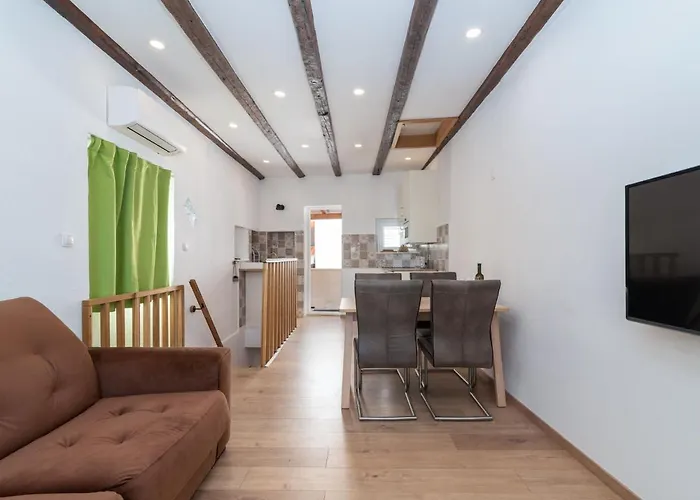 Lara's House By Interhome Lejlighed